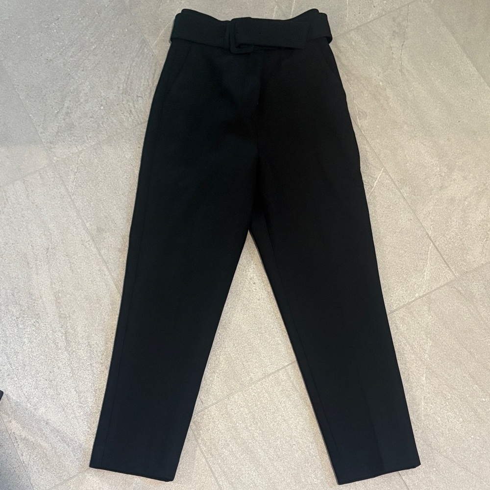 Aritzia Black High-Waist Belted Tapered Pants